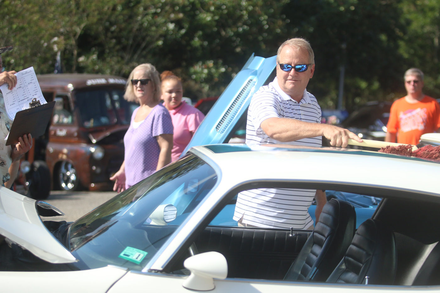 Mullins celebrates return of Golden Leaf Festival